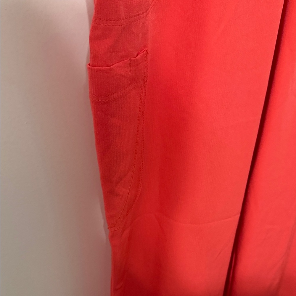 Skechers by Barco *Beautiful Bright Coral!* Scrub Set - L Top & M Bottoms - Picture 9 of 10